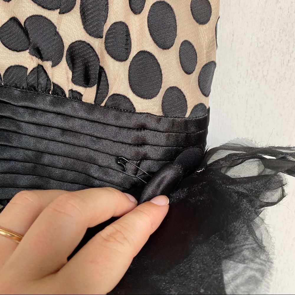 Anthropologie Burlapp Tan Polka Dot Tulle Dress with Removable Flower – Size 8 - Picture 5 of 10